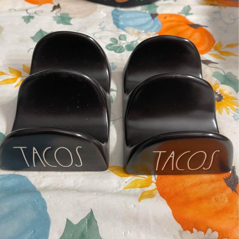 Rae Dunn Taco Stands
